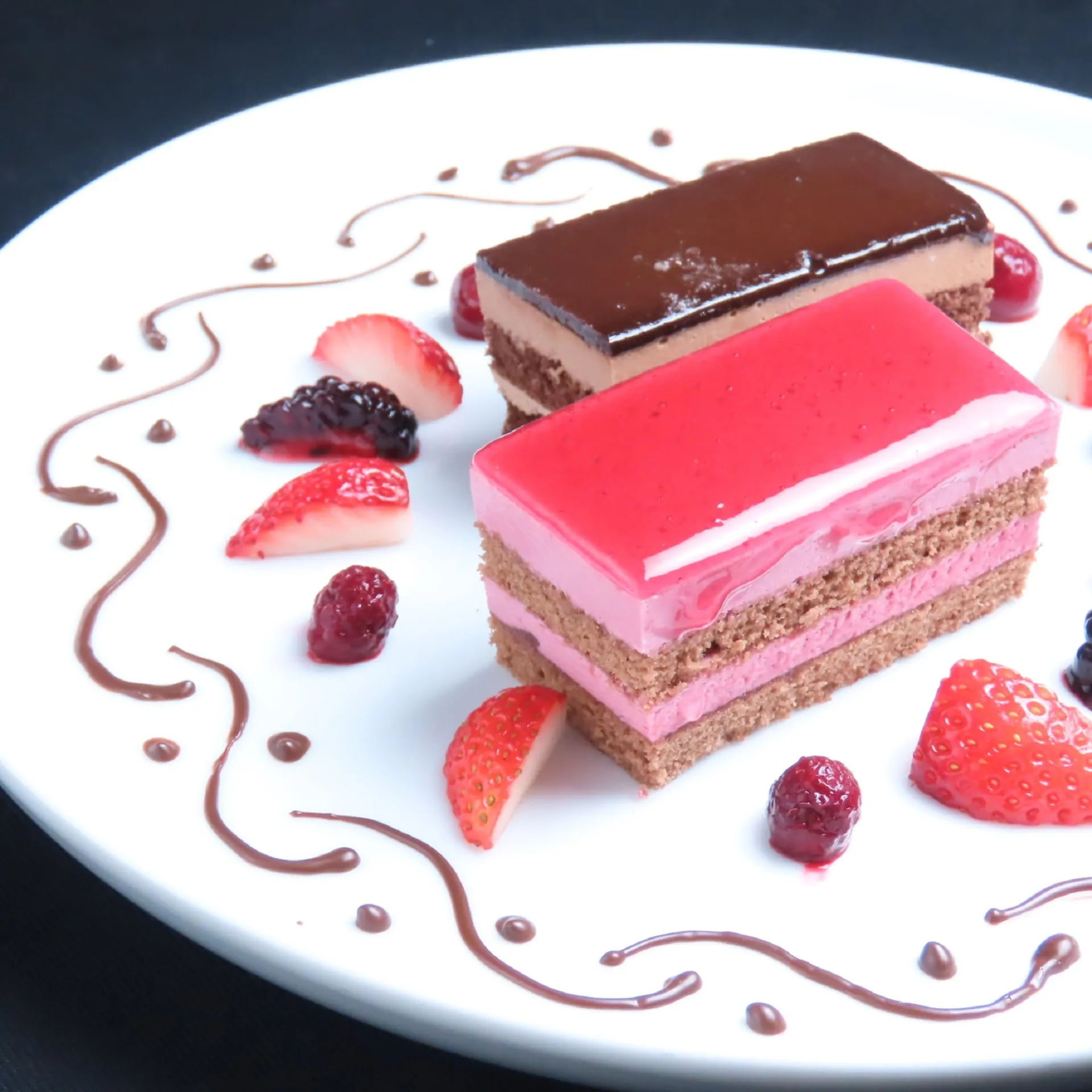 阿波牛サーロインとメッセージ付プレートで祝う、無農薬野菜とピザを楽しむアニバーサリーコース